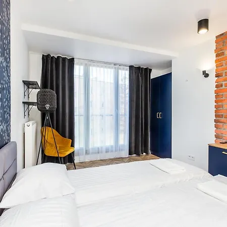 Na Debnikach - By Upstairs