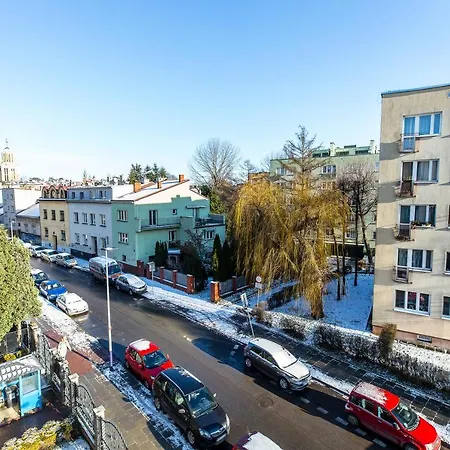 Lejlighed Na Debnikach - By Upstairs