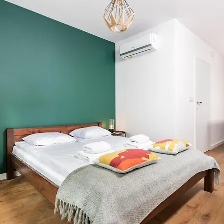 Apartman Na Debnikach - By Upstairs Krakkó