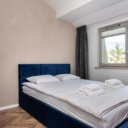 Apartman Na Debnikach - By Upstairs *