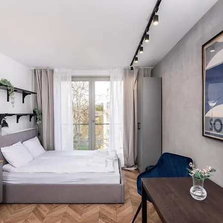 Na Debnikach - By Upstairs 公寓