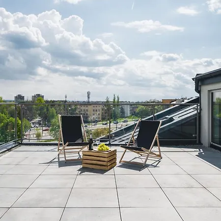 Na Debnikach - By Upstairs 公寓